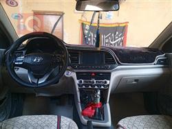 هیوندای ئەلەنترا